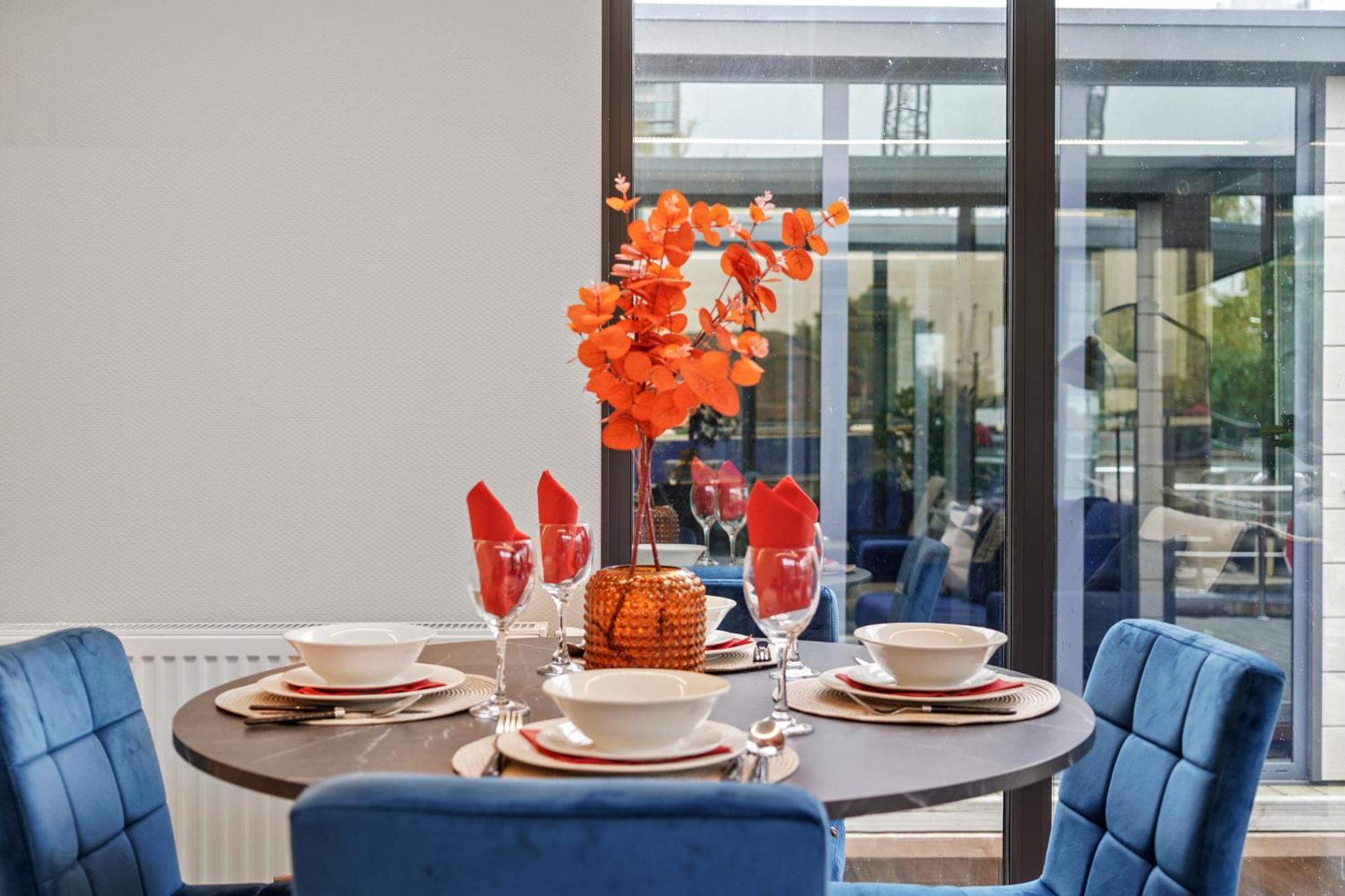 Unique Water Lodge In London - Sleeps 6 المظهر الخارجي الصورة